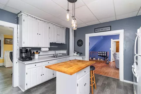 415 W Main St, Belle Plaine, MN 56011