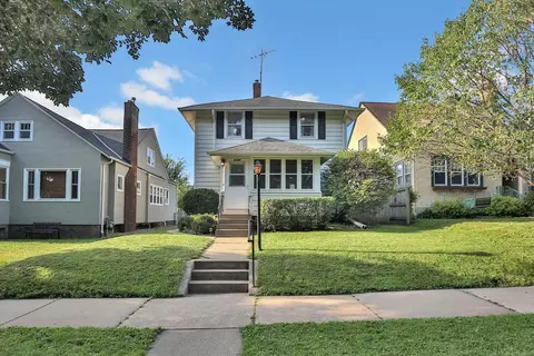 1140 Hawthorne Ave E, Saint Paul, MN 55106