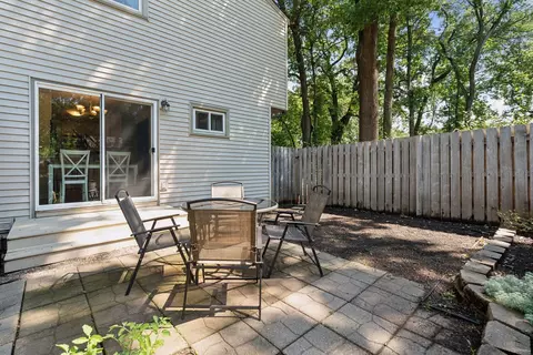 1523 Aspen Dr, Eagan, MN 55122 photo 22
