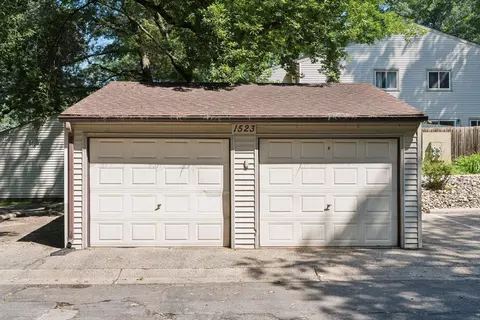 1523 Aspen Dr, Eagan, MN 55122 photo 24