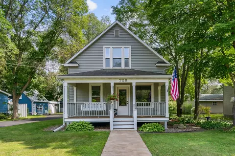708 Chieftain St, Osceola, WI 54020