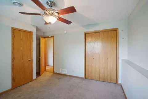 110 Hawk Ave, Eagle Lake, MN 56024 photo 37