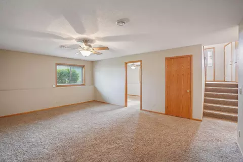 110 Hawk Ave, Eagle Lake, MN 56024 photo 29