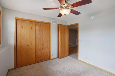 110 Hawk Ave, Eagle Lake, MN 56024 photo 32