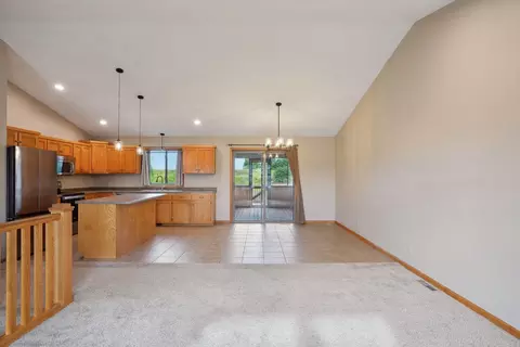 110 Hawk Ave, Eagle Lake, MN 56024 photo 10