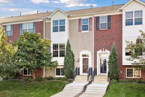 5207 Scott Ln, Minneapolis, MN 55422