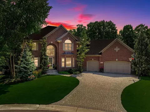 14927 Wildwood Ct, Prior Lake, MN 55372