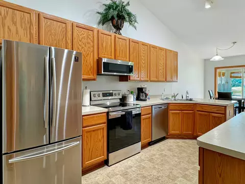 2113 14th St NE, Faribault, MN 55021 photo 7