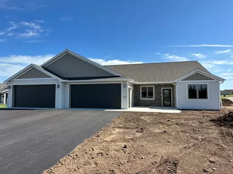 222 Woolgrass Way, Avon, MN 56310