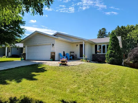 2721 20th Ave SE, Rochester, MN 55904