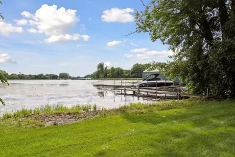 2500 Avon Dr, Mound, MN 55364 photo 17