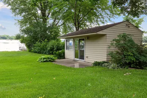 2500 Avon Dr, Mound, MN 55364 photo 22