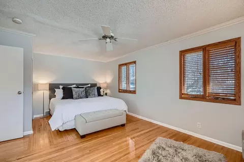 8708 Beard Rd S, Bloomington, MN 55431 photo 14