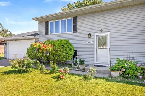 4360 Garden Trl, Eagan, MN 55123 photo 28