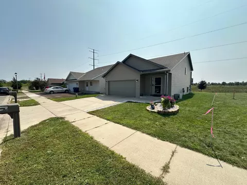 2106 42nd St S, Saint Cloud, MN 56301