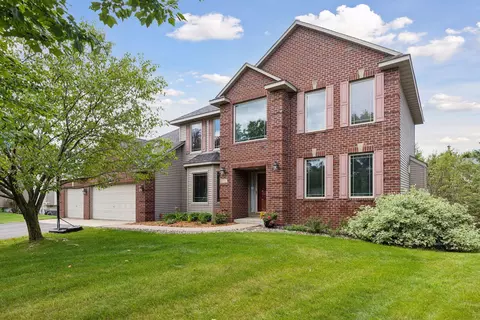 10955 Eagle View Pl, Woodbury, MN 55129