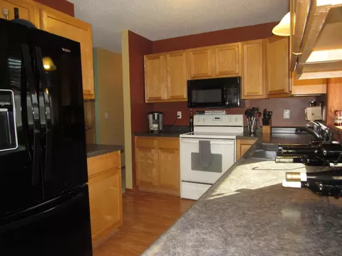 1704 Riggs Rd, Saint Peter, MN 56082 photo 15