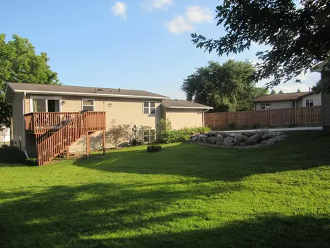 1704 Riggs Rd, Saint Peter, MN 56082 photo 8