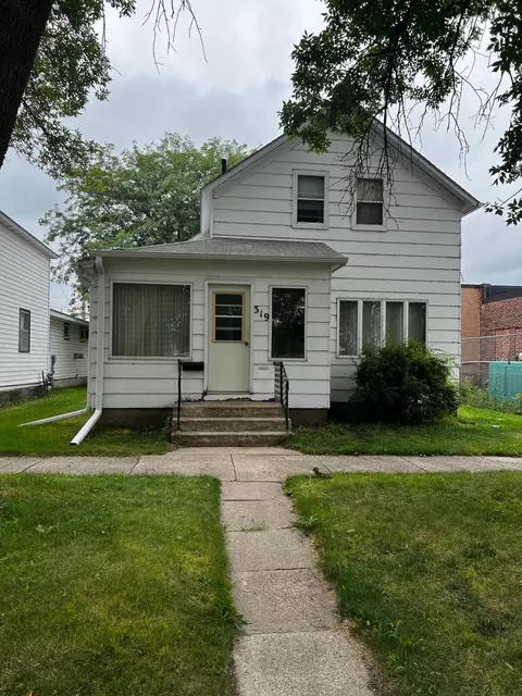 319 5th Ave, Madison, MN 56256