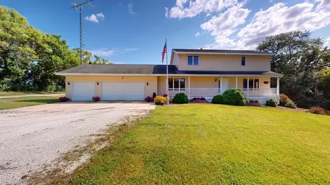 6554 60th St SW, Byron, MN 55920
