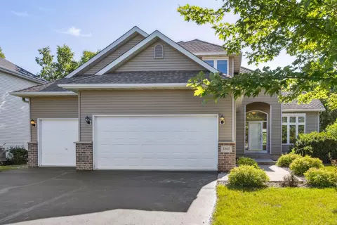 1807 Westchester Ln, Shakopee, MN 55379