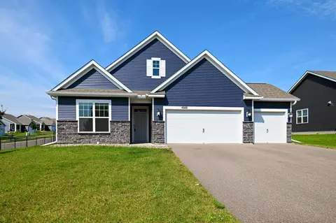 4668 Zinc Dr, Woodbury, MN 55129