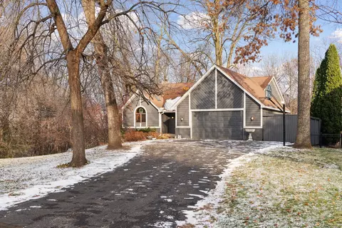 13057 Yosemite Ave S, Savage, MN 55378