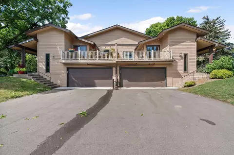 14615 Hampshire Pl, Burnsville, MN 55306