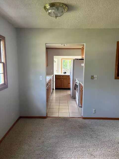 624 Glenview Dr, Albert Lea, MN 56007 photo 9