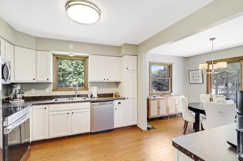 4354 Svensk Ln, Eagan, MN 55123 photo 6