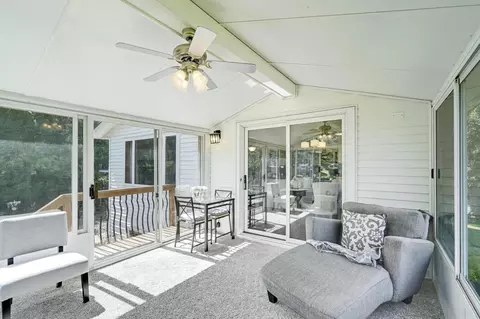 4354 Svensk Ln, Eagan, MN 55123 photo 10