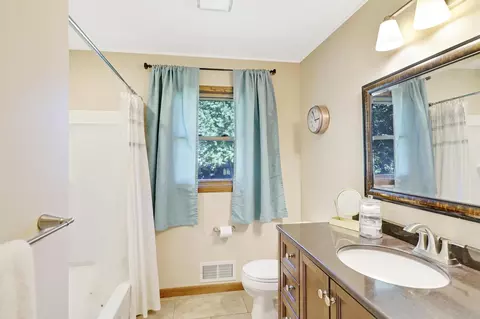 4354 Svensk Ln, Eagan, MN 55123 photo 15