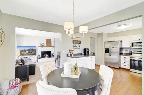 4354 Svensk Ln, Eagan, MN 55123 photo 4
