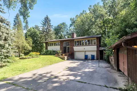 670 County Road B2 E, Little Canada, MN 55117