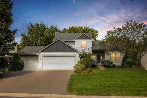 9240 Overlook Ln, Champlin, MN 55316