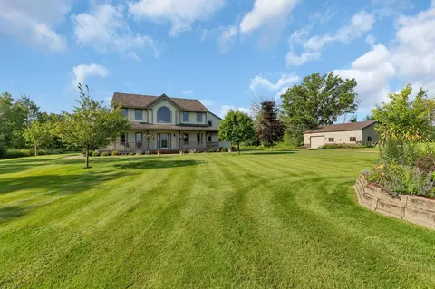 Exterior - 824 Main St W, Saint Stephen, MN 56375 photo 9 of 25