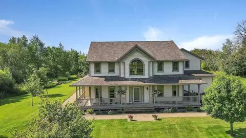 Exterior - 824 Main St W, Saint Stephen, MN 56375 photo 21 of 25