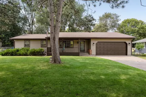 712 Cartway Rd, Champlin, MN 55316