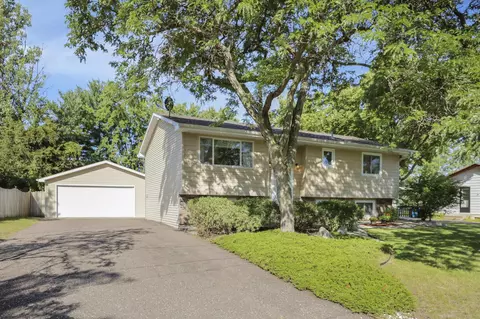 12949 Valley Forge Ln N, Champlin, MN 55316 photo 2