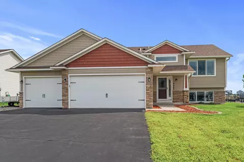 4462 87th St NE, Monticello, MN 55362