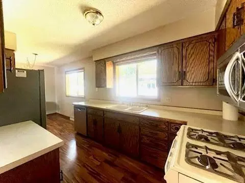 915 1st St N, Cold Spring, MN 56320 photo 8