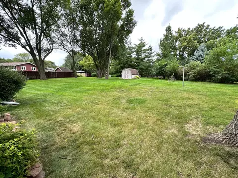 216 Carrow Cir, Marshall, MN 56258 photo 34