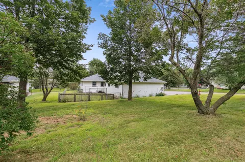 802 N 5th St, Saint Peter, MN 56082 photo 27