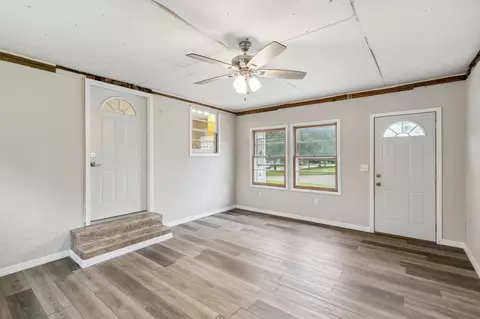 802 N 5th St, Saint Peter, MN 56082 photo 10