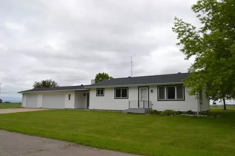 502 4th Ave, Oklee, MN 56742