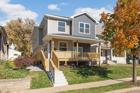 695 Cook Ave E, Saint Paul, MN 55106