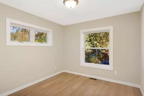 Bedroom - 695 Cook Ave E, Saint Paul, MN 55106 photo 3 of 7