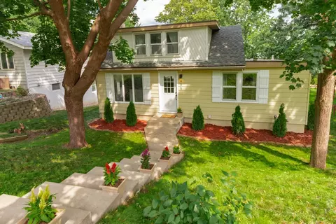 455 Minnesota St S, Bayport, MN 55003