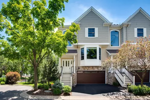 996 Fairfield Ct, Minnetonka, MN 55305
