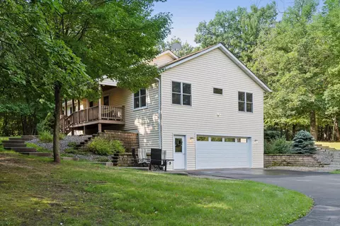 371 195th St, Osceola, WI 54020